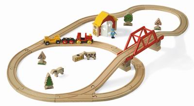 Brio Bahn mit Bauernhof Brio Bahn mit Bauernhof